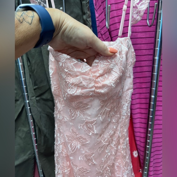 Windsor dress size M - Picture 4 of 8